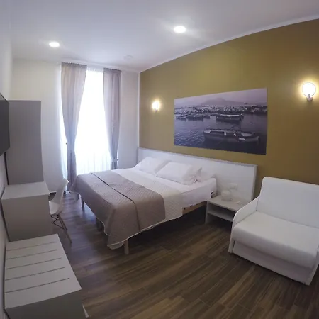 Rooms Stazione Centrale-3
